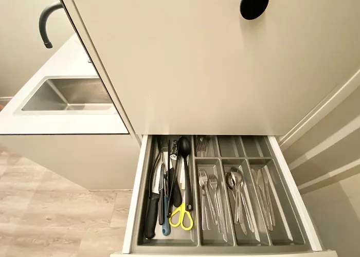 Modern And Compact, Kamppi