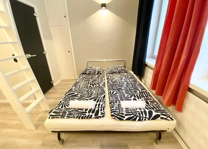 Modern And Compact, Kamppi Apartament *