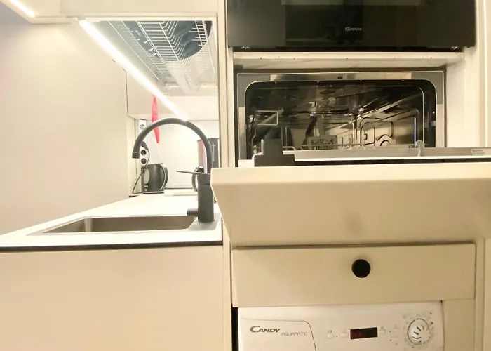 Modern And Compact, Kamppi *