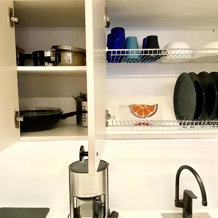 Lejlighed Modern And Compact, Kamppi