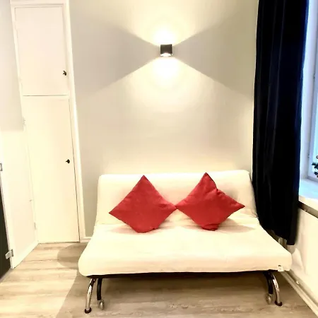 Modern And Compact, Kamppi Apartment Helsinki